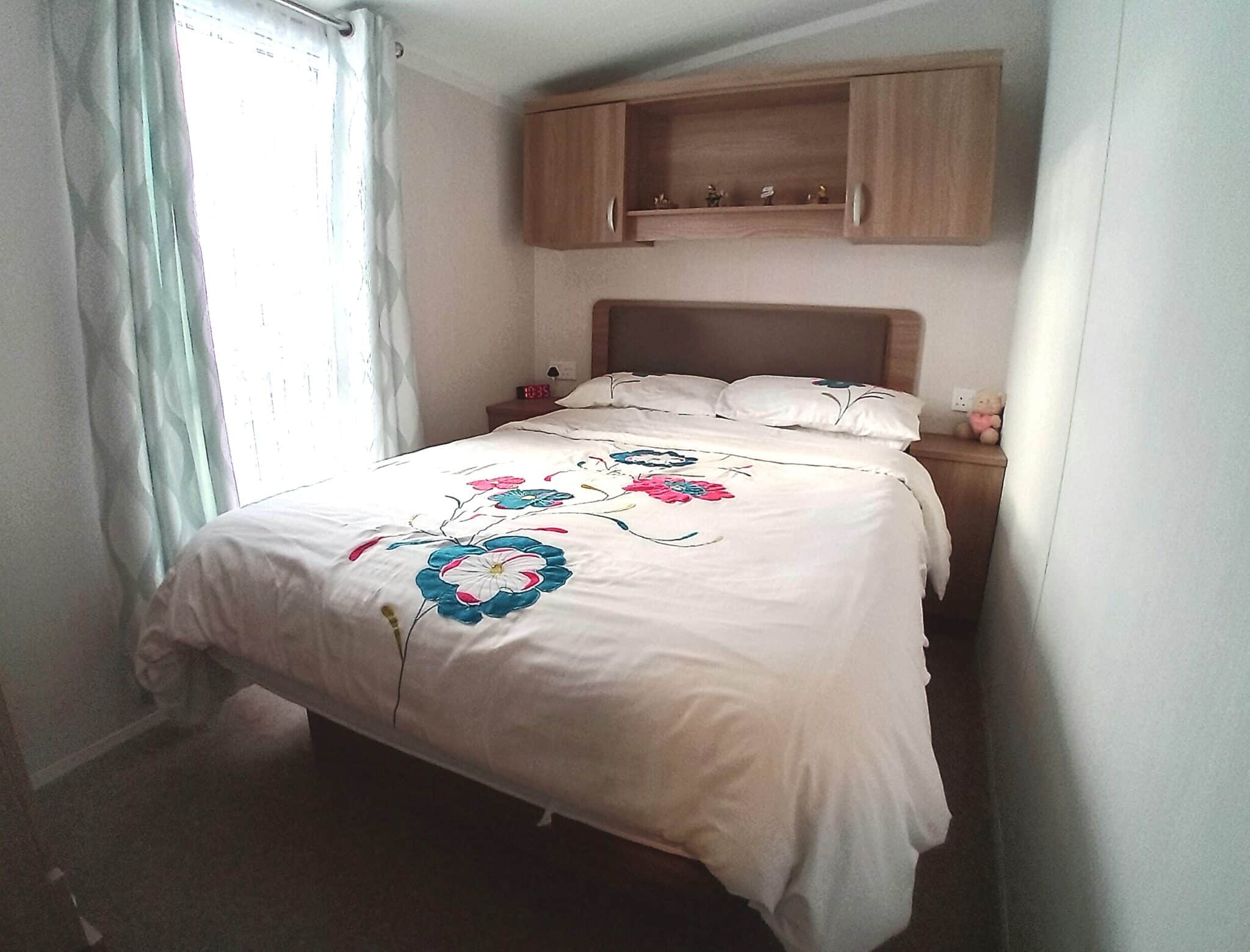 bed 1